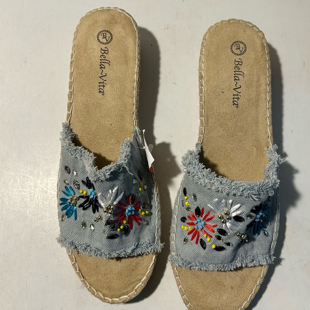BellaVita blue denim beaded slide on sandals size 11 NWT - Picture 5 of 6